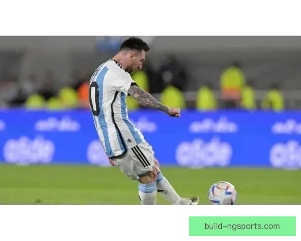 梅西迎来职业生涯第800粒进球，创造历史新纪录助力球队大胜