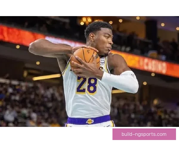 湖人新赛季阵容震撼发布 詹姆斯状态引领球队冲击总冠军